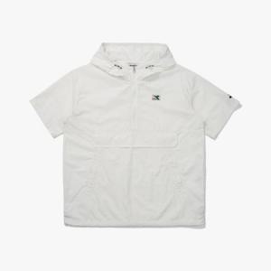 디아도라반팔티 AQS D5223LWT51OWH 컴피 후드 반팔 아노락 OFF WHITE