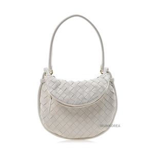 [보테가베네타] 여성 제멜리 스몰 숄더백 776764 VCPP1 9092