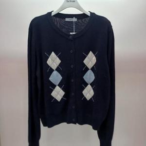 Destijl HC06 숏짧은 크롭 부드럽고 깔끔한 다이아 라운드 니트티형 가디건 D2533cd01B