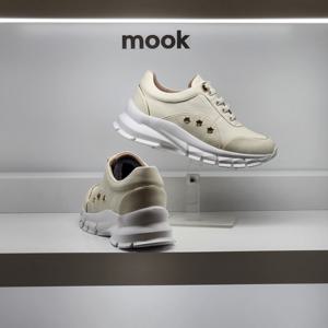 [무크]여성 사이드 포인트 키높이 스니커즈 422309 AY HGHI2SD