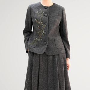 [비꼴리끄(여성)]울 홈스펀 노카라 자켓 B254WJ2030