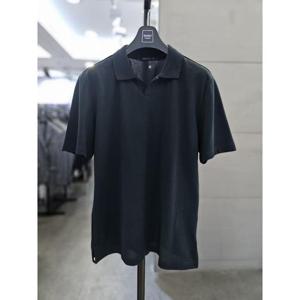 바쏘옴므 세이브존03 바쏘옴므 남자 여름 그린 슬릿넥 카라 반팔 티셔츠 WSAGZ2GK03A