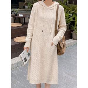 [베나프]꽈배기 후드 니트 원피스_BJ4OP003