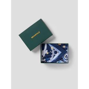 [빈폴ACC] 말 그래픽 실크 빅 트윌리 - 네이비 (BE6284L11R)