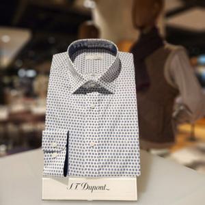 듀퐁셔츠 SE4SM21LS253SWH 컴포터블 라인 순면 별 프린트 슬림 핏 셔츠