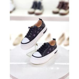 세레스 세이브존07 통굽 스니커즈 단화 4cm KRP240