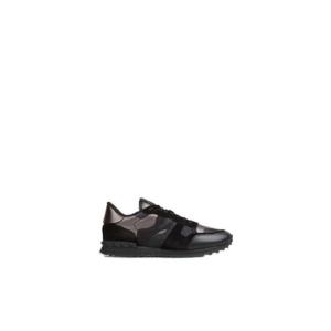 Valentino Garavani Rockrunner 위장 레이스업 스니커즈 ZY2S0723NTA E43 TP970997843