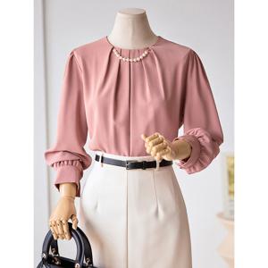 [커스텀에이블]앞주름 진주 탈부착 블라우스_T2601BL008A