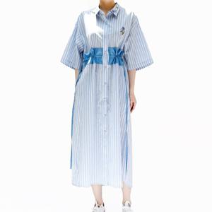 [비꼴리끄(여성)]코튼 스트라이프 자수 원피스 B242WO2040