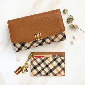 갤러리아_DCWA4E423W2 닥스 브라운 체크배색 DD로고 3단 중지갑