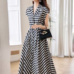 [몽벨리즈]디엘체크플레어셔츠원피스 mde2302061