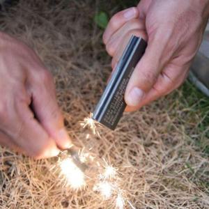 파이어스타터 간편한 파이어 스틱 스타터 스틸 마그네슘 부싯깃