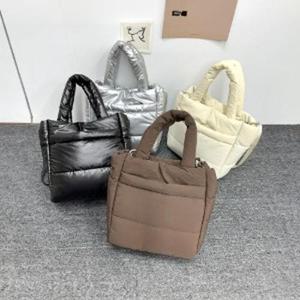 여성 폭신 사각패딩 미니크로스백 보조가방