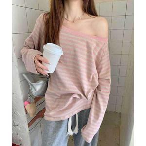 여성 스트라이프 오프숄더 긴팔티 1P 쇄골 티셔츠 WFL7VVG