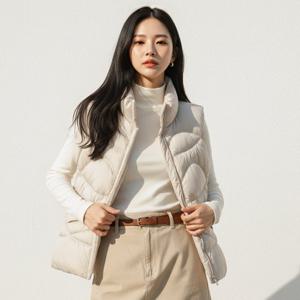 [시노코] 하이넥 볼륨 경량 패딩 조끼 3컬러 E25V402