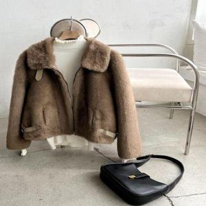 [다잇템]여자 퍼 밍크 집업 스타일 스트랩 카라 FW 점퍼