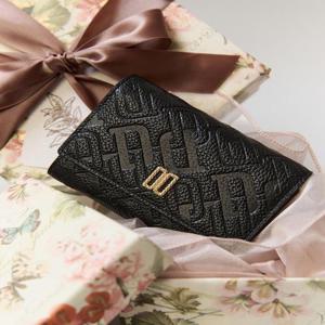 닥스 액세서리 여성 [스테디셀러]블랙 로고패턴 소가죽 중지갑  (WCWA4F528BK)