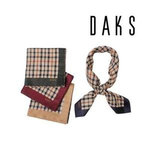 갤러리아_[닥스] 기본체크 면대 손수건 DLI4001