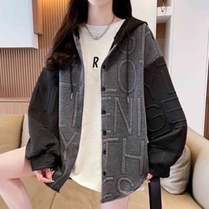 나바바 / NC410 레터링 엠보싱 배색 후드 긴팔 자켓