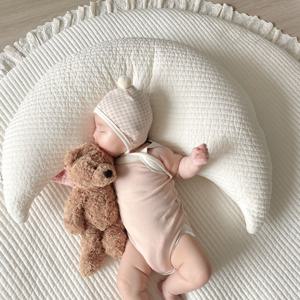 누빔 아기 달쿠션 수유쿠션 터미타임 쿠션