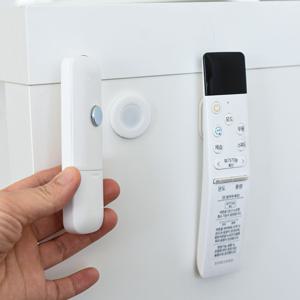 2p 자석 리모컨 거치대 정리 리모콘 수납 보관 함 만능 공유기 콘센트