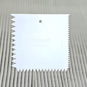 플라스틱 PVC 4방향 멀티 톱니 헤라 뿔 일자 반죽 스크래퍼