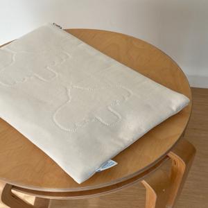 리아 소프트 파우치 Lia Soft Pouch