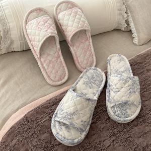 예쁜 누비 룸슬리퍼 명화 디자인 프렌치 감성 여성 실내화 (2컬러)
