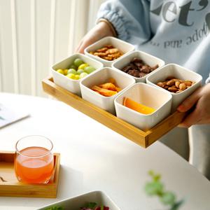 플라라 서빙 플레이트 나눔 도자기 접시+우드트레이 세트_정사각 6p