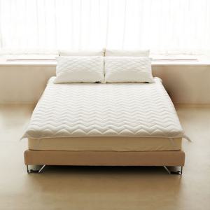 에센셜 사계절 세탁기 가능 호텔 프리미엄 침대패드