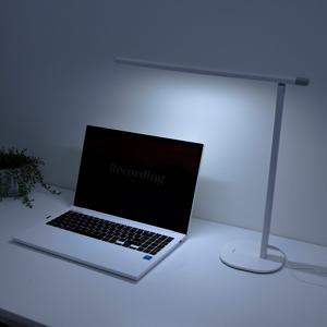 프리즘 LED 스탠드 화이트 PL-7000WH 슬림 조명