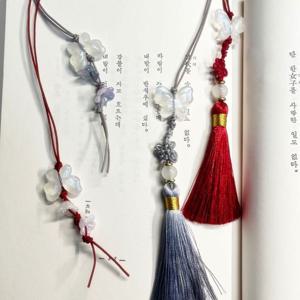 전통 나비 노리개 끈갈피 책갈피 비즈 책 끈 갈피 선물 완제 동양 매듭 공예 실 태슬 9종