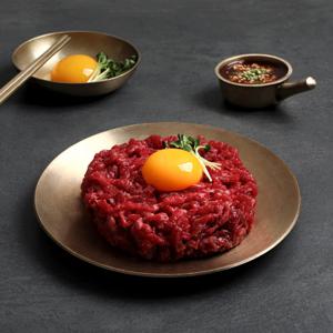 마장동 당일작업 1++ 투뿔 한우 육회 육사시미 뭉티기 200g 소스포함