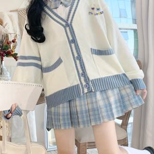 TEMU 1pc 일본식 만화 자수 귀여운 V넥 니트 가디건 - 여성용 폴리에스터 JK 유니폼 스웨터, 게으른 스타일, 가을/겨울 시즌
