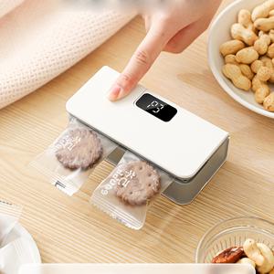 TEMU 1개 USB 내장형 1600mAh 배터리 포장기, 휴대용 무선 홈 스낵 밀봉기, 조절 가능한 6단계 속도 표시 및 타이머 & 완료 알림 소리, 절단 및 밀봉 이중 기능, 블루/화이트 옵션 – 캔디, 칩스, 초콜릿, 견과류 등 다양한 PVC 봉투 두께에 적합|가방|타이머