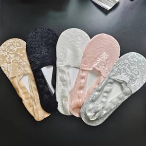 TEMU 10쌍 (5쌍 표시) 여성용 우아한 플로럴 레이스 발목 양말 - 통기성 미끄럼 방지 실리콘 그립, 경량 여름 보트 양말 대조 레이스 트림, 캐주얼 및 정장용 멀티컬러 세트