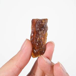 TEMU 1개 천연 호박 원석, 미가공 원석, 홈 , 실내 장식용 스톤, 주얼리 제작, DIY, 컬렉션, 적색 형광 반응, 할로윈 크리스마스 발렌타인데이 선물, 주얼리 제작용 비즈