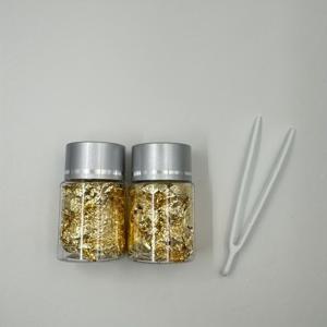 TEMU 1/2개 다기능 골드 포일 장식 플레이크: 식품 등급 재료, 케이크, 초콜릿, 음료 요리, 파티 축하, 고급 베이킹 장식, 공예, 네일 아트 레진에 적합 – 생일, 결혼식, 할로윈 & 크리스마스에 이상적