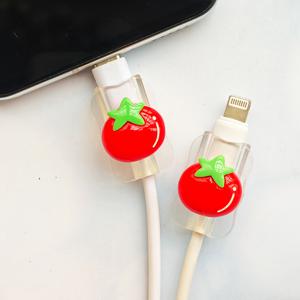 TEMU 2개 토마토 휴대폰 충전 케이블 보호 케이스, Type-C/Iphone 충전 포트용으로 디자인되었으며, 파손 방지 커버가 특징입니다. 이 할로윈 테마 케이블 와인더 세트는 배터리 없이 데이터 케이블 보호 기능을 제공합니다. 특별한 제품입니다.|케이스