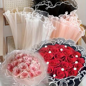 TEMU 바늘 모양의 나비 장식, 진주와 레이스 디테일이 돋보이는 세련된 장미 부케 포장지 3개 세트. 발렌타인데이, 생일, 어버이날, 결혼식 등 다양한 행사에 적합한 4가지 사이즈로 제공됩니다. 선물 포장에 이상적입니다.