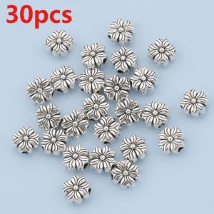 TEMU 60개/30개 양면 3D 스페이서 비즈, 8mm 클로버 모양 루즈 비즈, 큰 구멍 네잎 클로버 비즈, 수제 천공 스트링 비즈, 장식 비즈, 문화 팔찌 스페이서, 관통 구멍 루즈 비즈 DIY 팔찌, 목걸이, 족쇄, 귀걸이, 머리 장식, 펜던트, 짜기 재료, 휴대폰 체인, 열쇠고리, 공예품 및 주얼리 액세서리에 적합합니다.