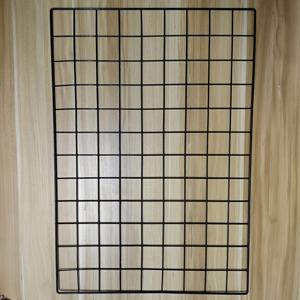 TEMU 1개 화이트 와이어 메쉬 벽 그리드 정리대 - 플로팅 선반 포함, 헤비듀티 철제 프레임 & 메쉬 패널, 공간 절약형 선반 유닛 (홈, 오피스, 기숙사용) - 다중 구획 수납 디스플레이 보드 (화이트 메쉬 패널 호환) - 사진, 식물, 책 정리용 견고한 선반 시스템 - 접착/나사 장착 옵션으로 쉬운 설치 - 클래식 모던 디자인|책꽂이