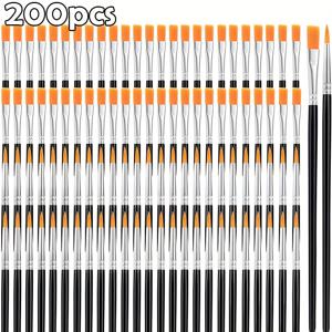 TEMU 플랫 및 라운드 팁이 특징인 검정색 나일론 페인트 브러쉬 200개 세트입니다. 아크릴, 유화, 수채화 및 얼굴 페인팅에 적합합니다. 이 전문가용 브러쉬 세트는 아크릴, 유화, 캔버스, 미술용 암석에 이상적입니다.