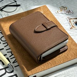 TEMU 탄성 잠금 장치, 골드 스냅 및 펜 루프가 특징인 미니 다이어리 - 여행에 적합한 컴팩트한 저널, 플래너 및 액자 - 내구성이 뛰어난 휴대용 보관 폴더 (커버 외관), 문구류, 저널링 자료, 노트북 및 다이어리