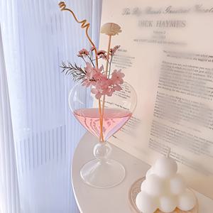 TEMU 하트 모양 유리 꽃병 - 우아한 라운드 투명 바닥/스탠딩 또는 테이블 센터피스, 하트 유리 디자인, 웨딩 & 기념일 플로럴 디스플레이, 리본 부케, 신선한/인공 꽃용 - 전기 없는 꽃병, 완벽한 선물