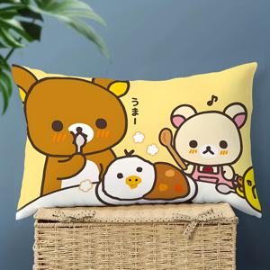 TEMU 1개 귀여운 핫 애니메이션 곰 릴락마스 프린트 직사각형 베개커버, 사이즈 30x50cm/12x20인치 - 양면 프린트, 지퍼 잠금, 세탁 가능한 폴리에스터, 사무실, 거실, 침실 장식에 완벽, 홈 또는 휴일 선물 장식 (베개 내장 불포함)