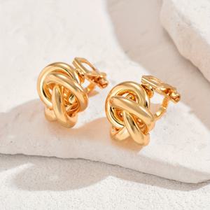 TEMU 여성을 위한 우아하고 고급스러운 금색 귀걸이, 귀에 구멍 없이도 매력 넘치는 클립형, 새해, 연말 파티, 축제 선물, 발렌타인데이, 어버이날, 스승의 날에 완벽