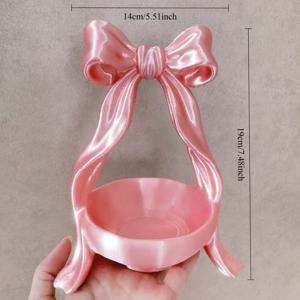 TEMU 3D 프린팅 핑크 리본 장식 트레이, 고급스러운 선물 보관 볼 (주얼리, 열쇠, 소품 보관), 독특한 수집용 피규어, 만화 테마, 실내 및 실외 사용, 플라스틱 재질, 창의적인 홈 스토리지 디쉬