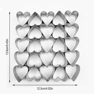 TEMU 스테인리스 스틸 하트 모양 쿠키 커터, 25개 미니 하트 모양 쿠키 커팅 도구 세트, 발렌타인데이 및 결혼식용 작은 스낵 베이킹에 적합합니다. 이 다용도 커터는 쿠키, 애완 동물 간식, 폴리머 클레이 모양에 적합합니다.