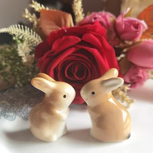 TEMU 수제 세라믹 토끼 2개, 수공예품, 수집용 인형, 봄 집 장식, 탁상용 분재, 초소형 장식품, 세라믹 소재 - 작고 정교함 - 가족과 친구에게 선물하기 적합 - 부활절 세라믹 토끼